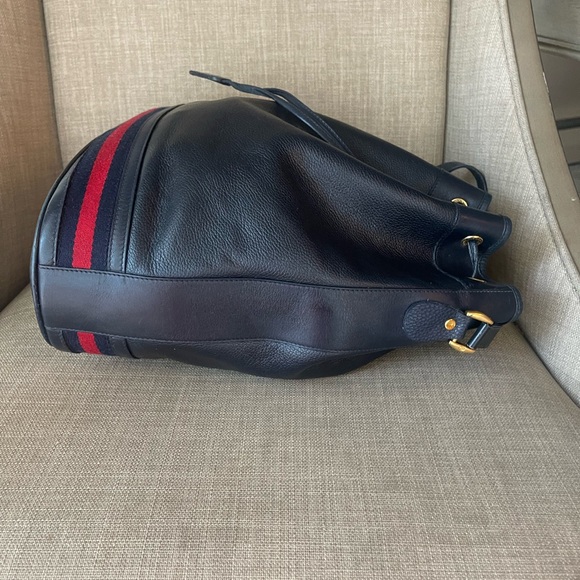 Authentic Gucci v web sherry line leather drawstring bucket bag 001.084.… - Picture 4 of 16